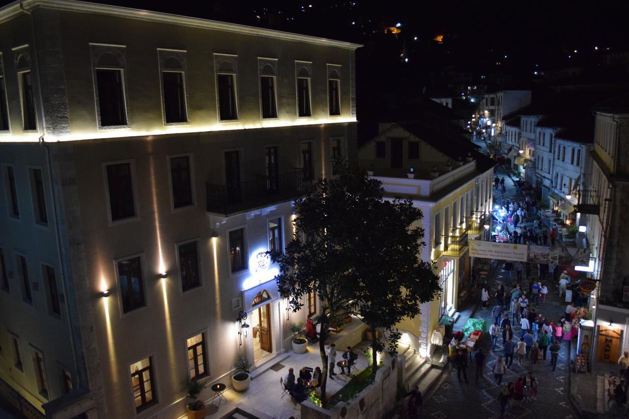 Hotel Argjiro Gjirokaster Bagian luar foto